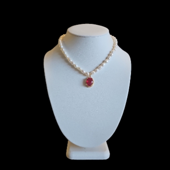 Natural Irregular Freshwater Pearl Necklace & Red Crystal Pendant Gold… - Picture 7 of 8